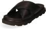 UGG Slippers Dames W Capitelle Crossband Maat: 39 Materiaal: Leer Kleur: Zwart - Thumbnail 9
