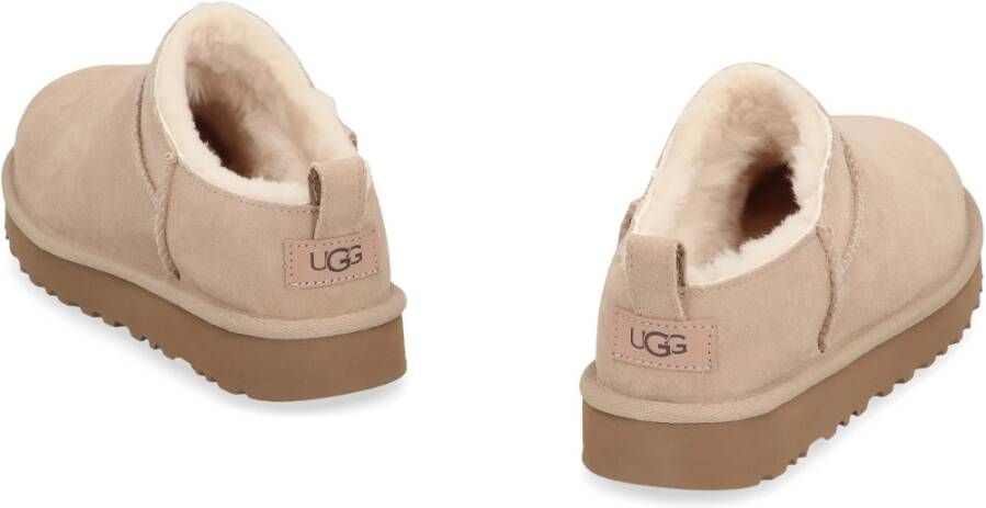 UGG Micro laarzen met schapenvacht en suède