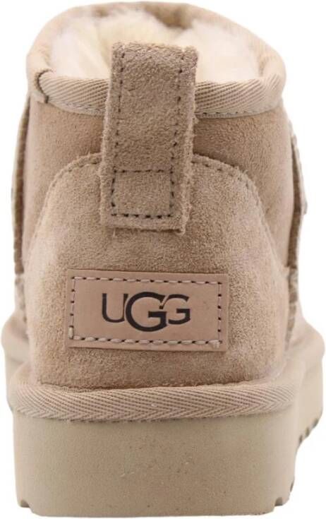 Ugg Stijlvolle Boot met Pacco Details Beige Dames