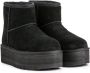 UGG Vachtlaarzen Dames W Classic Ultra Mini Platform Maat: 41 Materiaal: Suède Kleur: Zwart - Thumbnail 8