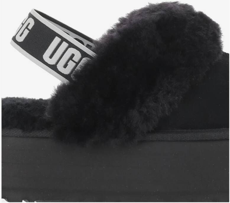 UGG Zwarte platte schoenen