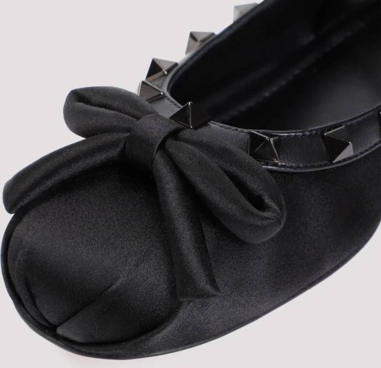 Valentino Garavani Ballerina Flats Zwart Black Dames