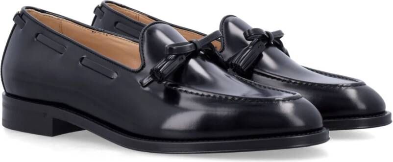 Valentino Garavani Bowshire Loafer met Kwast Detail