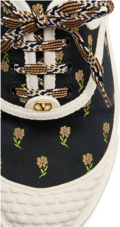 Valentino Garavani Casual Sneakers met uniek design