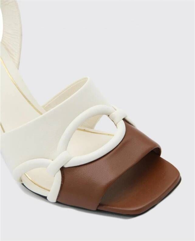 Valentino Garavani Elegante ivoorkleurige sandalen met hak