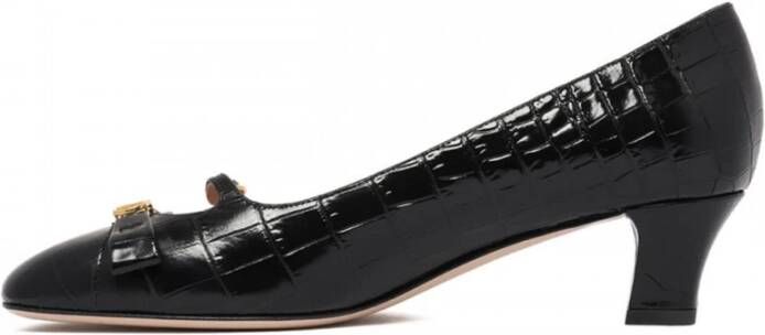 Valentino Garavani Elegante pumps met hoge hak