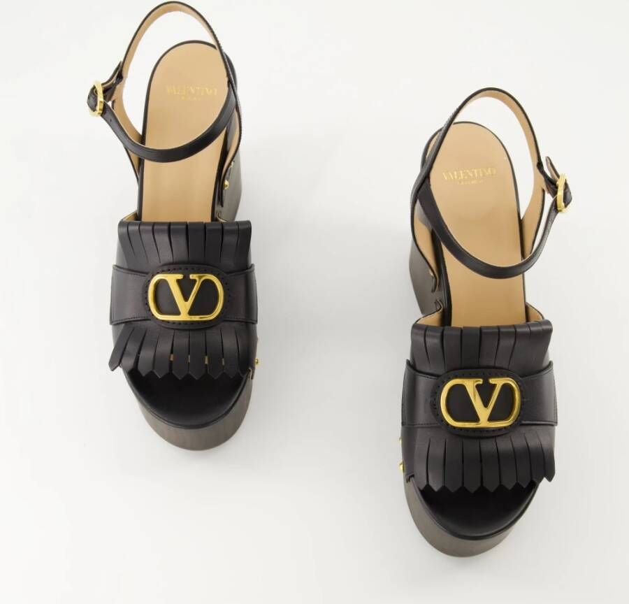 Valentino Garavani Franged VLogo Wedge Sandalen