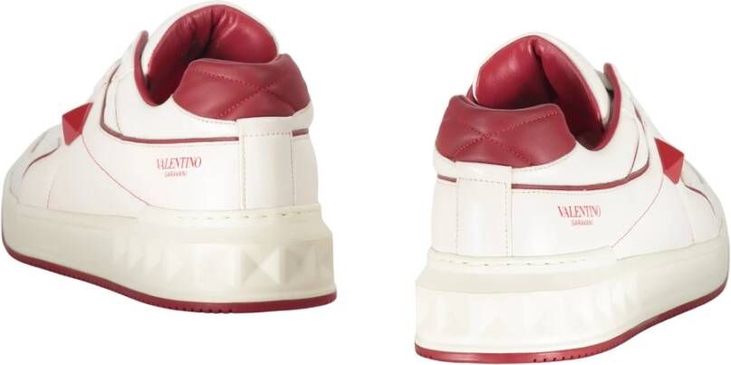 Valentino Garavani Geperforeerde leren low-top sneakers