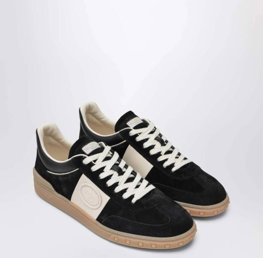 Valentino Garavani Lage Sneaker Upvillage