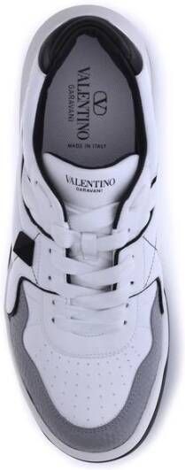 Valentino Garavani One Stud Low-Top Sneakers