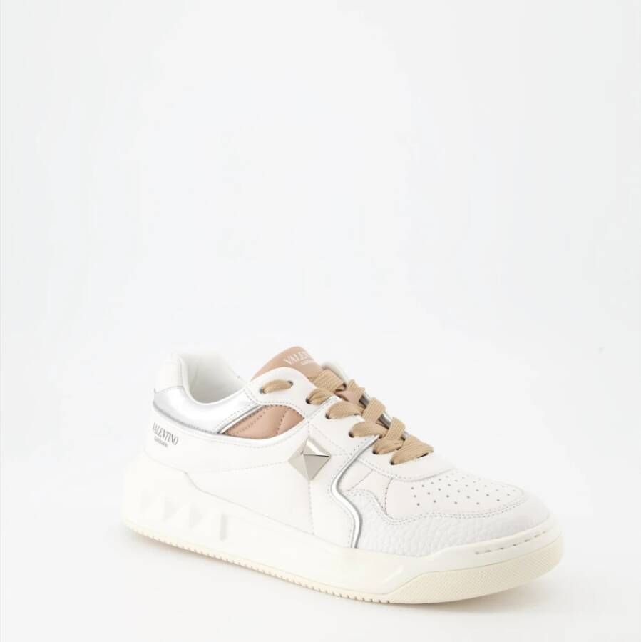 Valentino Garavani One Stud Veterschoenen van Bicolor Leer White Dames