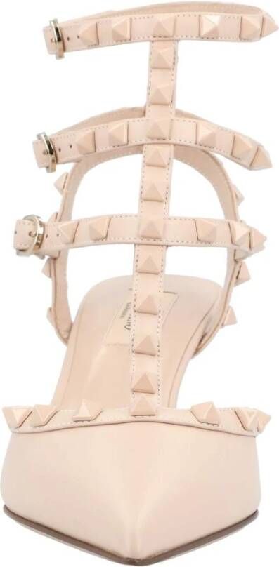 Valentino Garavani Rockstud Beige Pumps