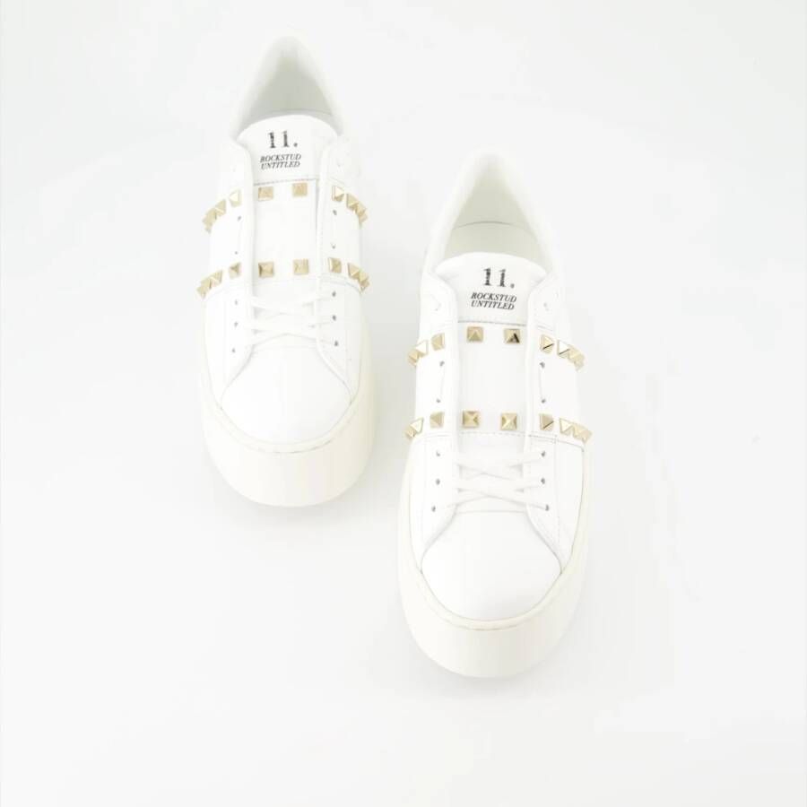 Valentino Garavani Rockstud Veterschoenen van Leer White Dames