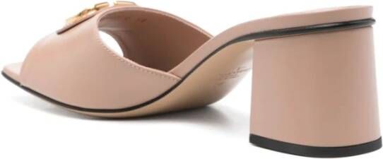 Valentino Garavani Roze Sandalen Elegant Ontwerp