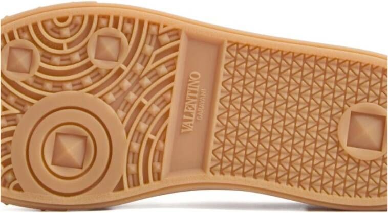 Valentino Garavani Roze Sneakers met Vlogo Detail