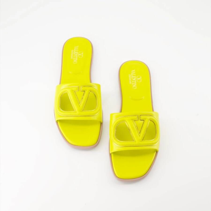 Valentino Garavani Slip-On VLogo Sandalen Yellow Dames