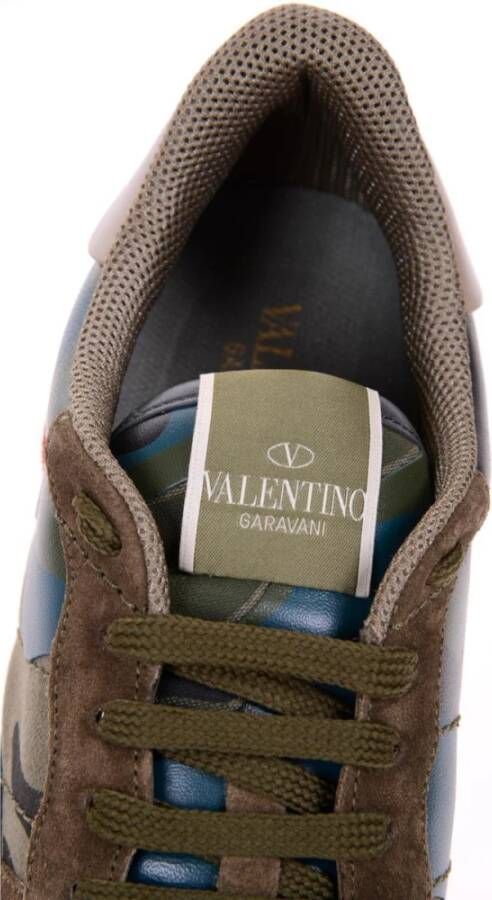 Valentino Garavani Rockrunner Sneakers Stijlvol en Comfortabel Rood Heren