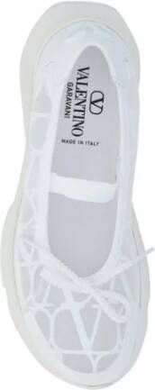 Valentino Garavani Sportieve Ballerina's met Elastische Band en Plateauzool White Dames