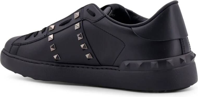 Valentino Garavani Studded Leren Sneakers Black Heren