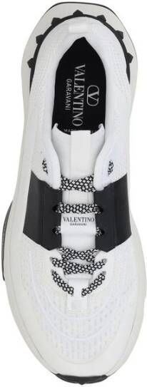 Valentino Garavani Studded leren sneakers met textuurzool