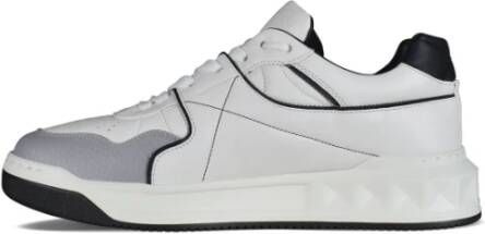 Valentino Garavani Witte Leren One Stud Sneakers