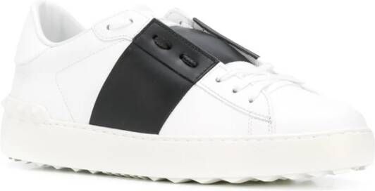 Valentino Garavani Witte leren sneakers met rubberen zool White Dames