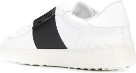 Valentino Garavani Witte leren sneakers met rubberen zool White Dames