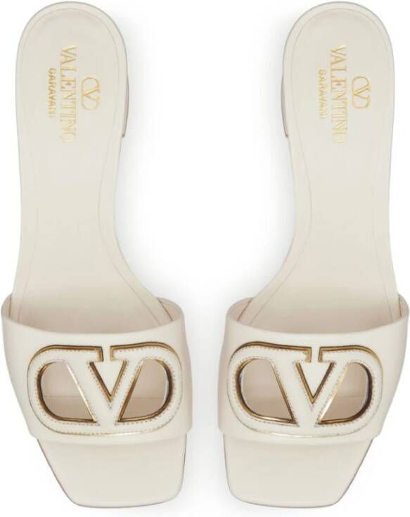 Valentino Garavani Witte VLogo Sandalen met Uitgesneden Handtekening White Dames