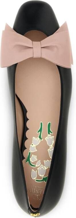 Valentino Garavani Zwarte Ballerina Schoenen voor Vrouwen