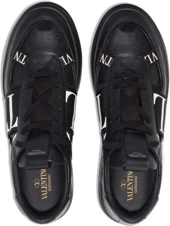 Valentino Garavani Zwarte High Top Sneakers Logo Print