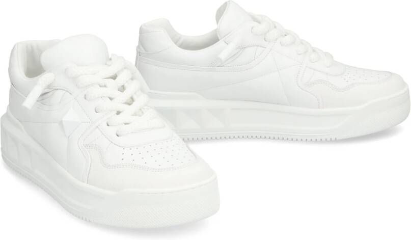 Valentino Studded Low-top Sneakers White Heren