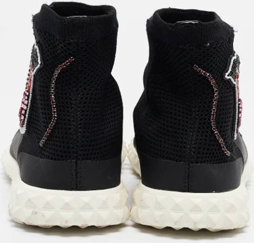 Valentino Vintage Pre-owned Fabric sneakers Black Dames