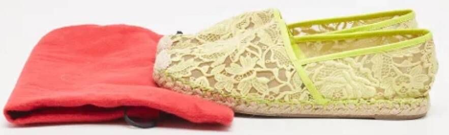 Valentino Vintage Pre-owned Lace espadrilles Yellow Dames