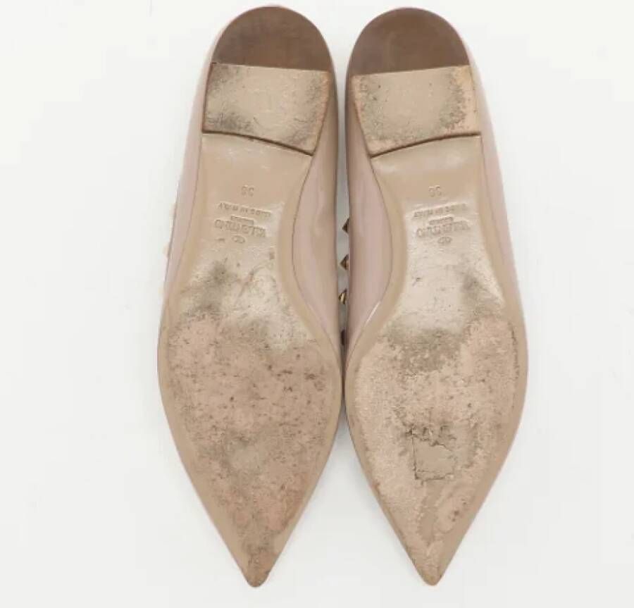 Valentino Vintage Pre-owned Leather flats Beige Dames