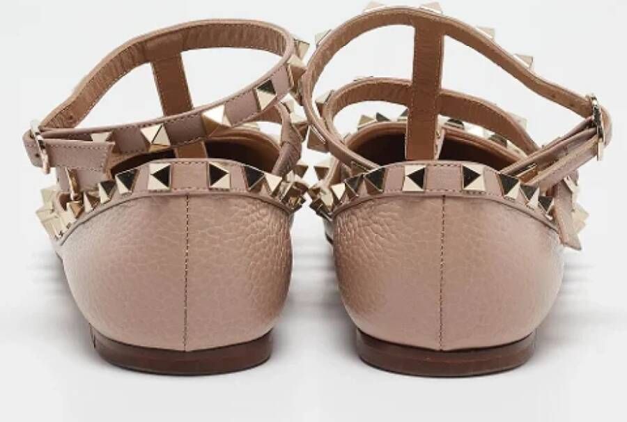 Valentino Vintage Pre-owned Leather flats Beige Dames