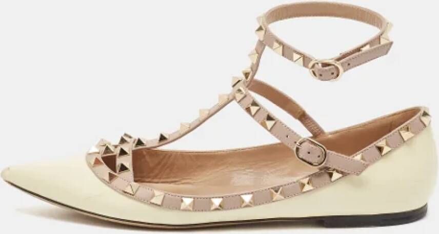 Valentino Vintage Pre-owned Leather flats Beige Dames