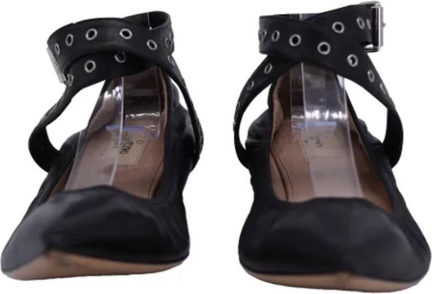 Valentino Vintage Pre-owned Leather flats Black Dames