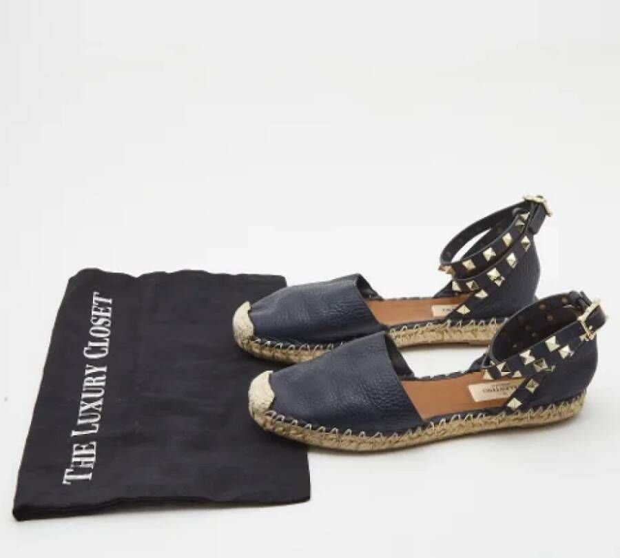 Valentino Vintage Pre-owned Leather flats Blue Dames