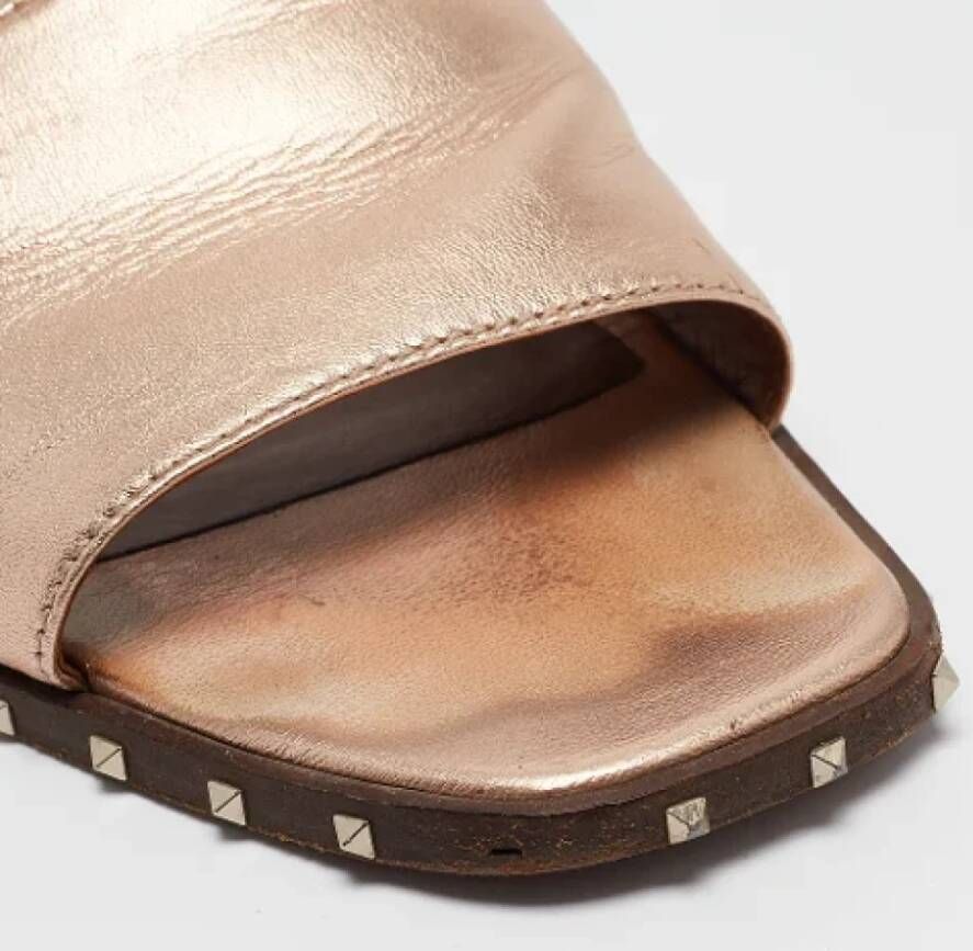 Valentino Vintage Pre-owned Leather flats Gray Dames