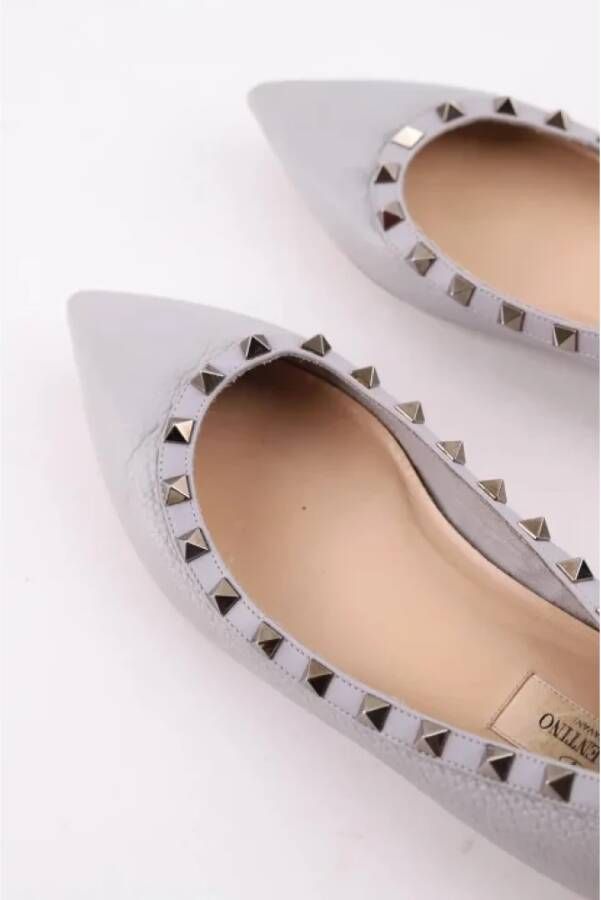 Valentino Vintage Pre-owned Leather flats Gray Dames