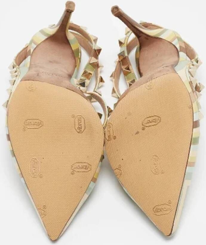 Valentino Vintage Pre-owned Leather heels Beige Dames