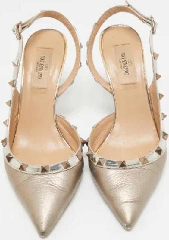 Valentino Vintage Pre-owned Leather heels Beige Dames