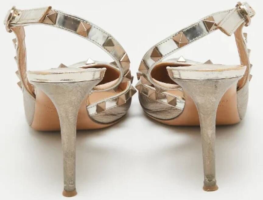Valentino Vintage Pre-owned Leather heels Beige Dames