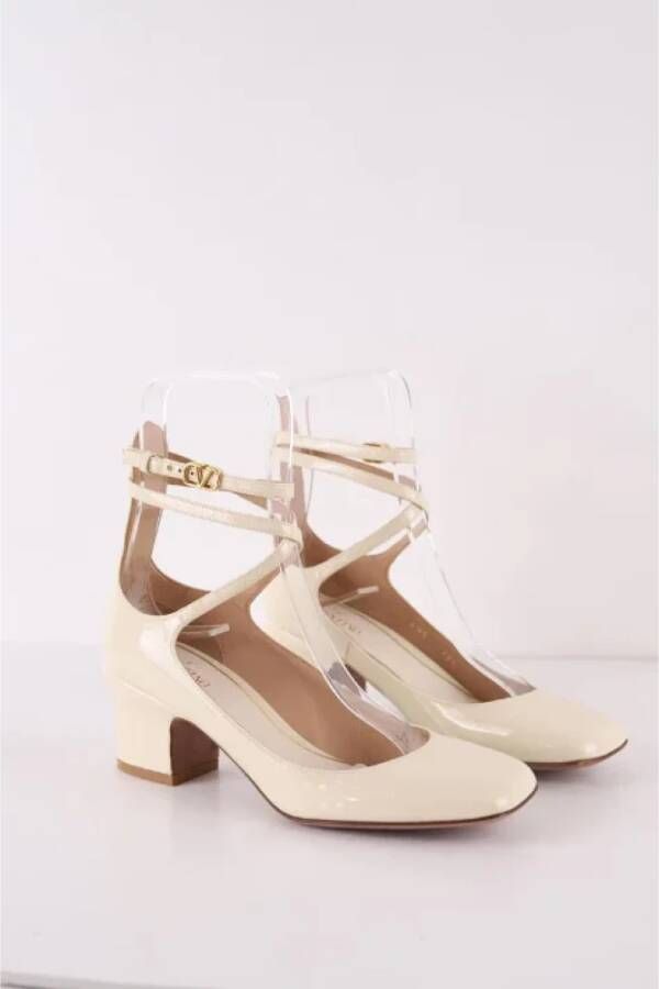 Valentino Vintage Pre-owned Leather heels Beige Dames