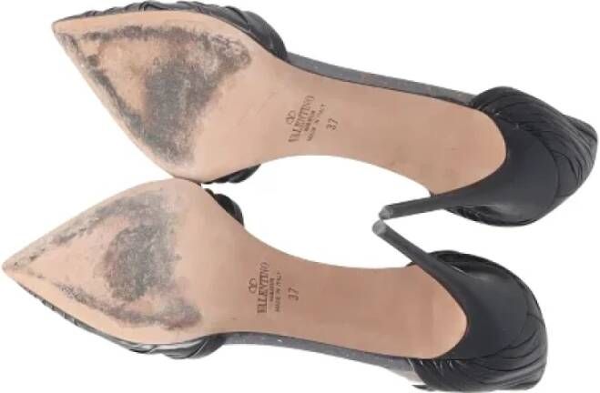 Valentino Vintage Pre-owned Leather heels Black Dames