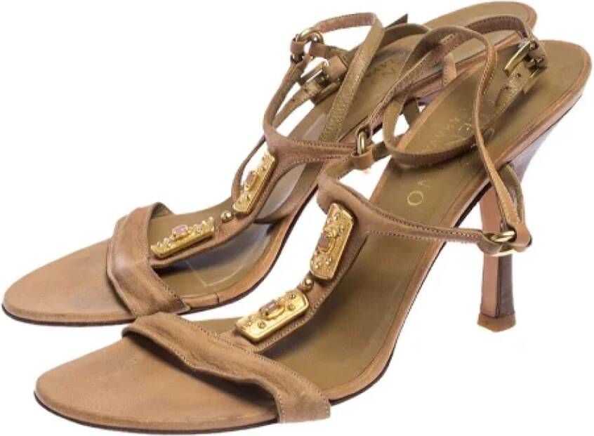 Valentino Vintage Pre-owned Leather sandals Beige Dames