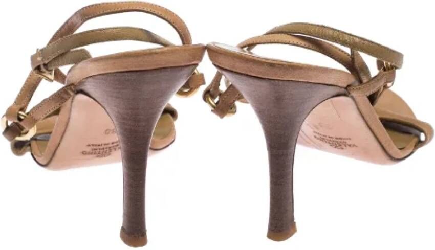 Valentino Vintage Pre-owned Leather sandals Beige Dames