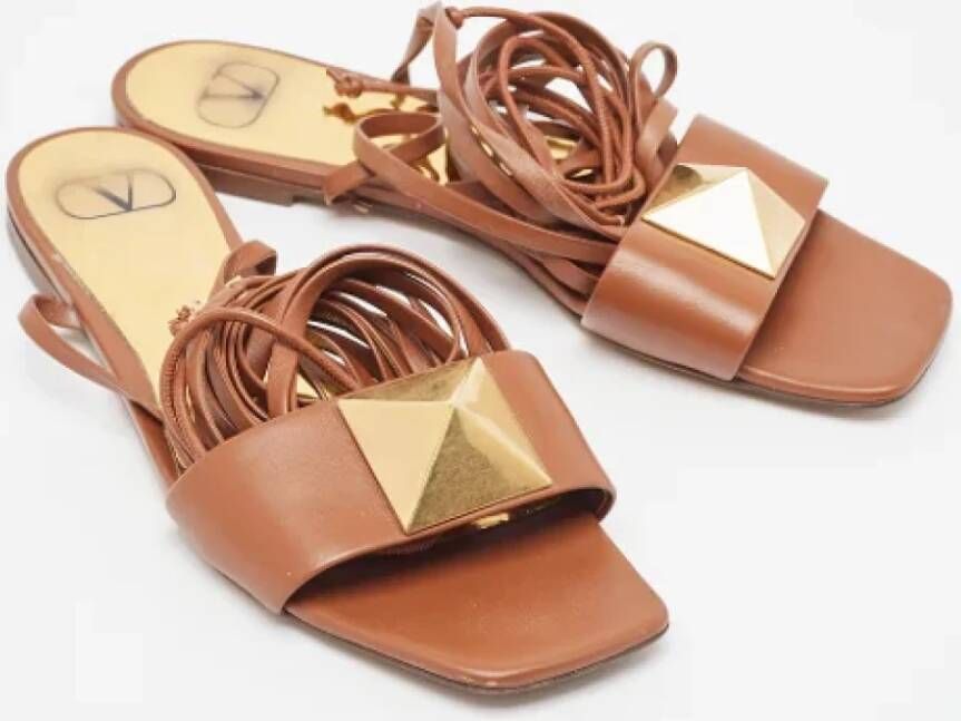 Valentino Vintage Pre-owned Leather sandals Brown Dames