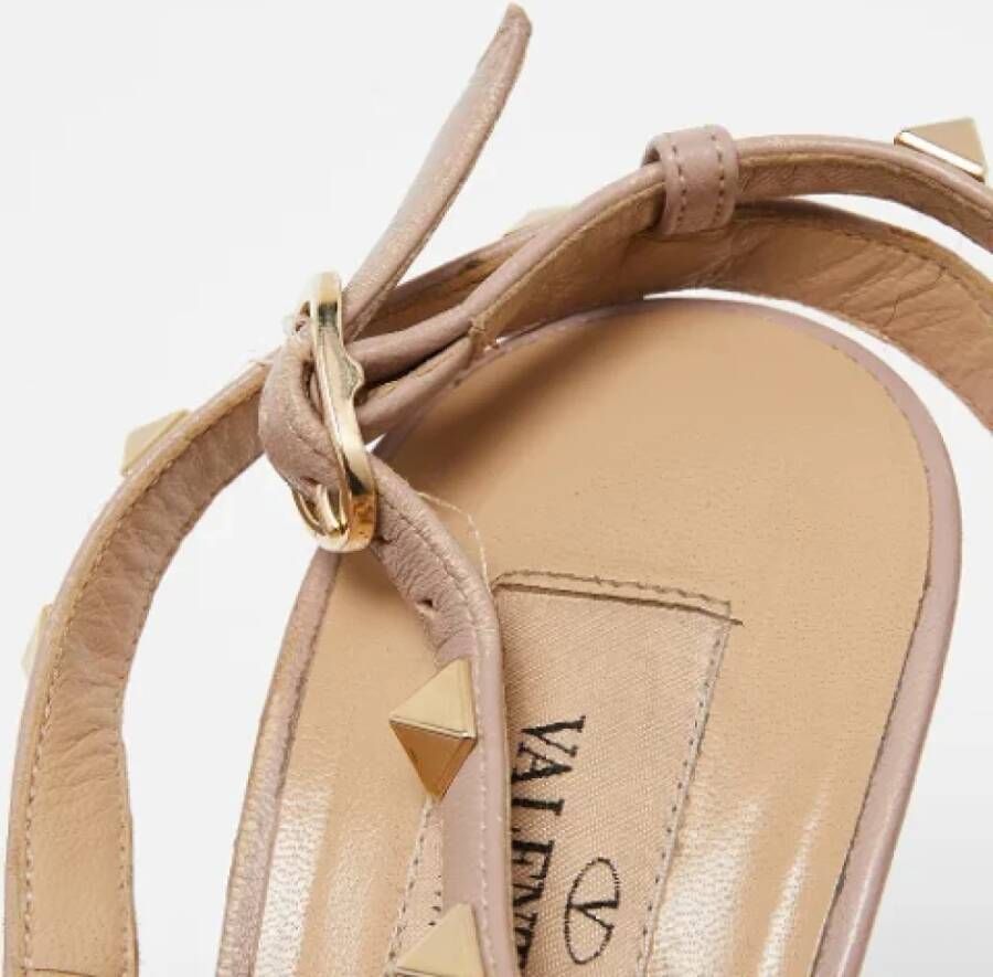 Valentino Vintage Pre-owned Leather sandals Orange Dames