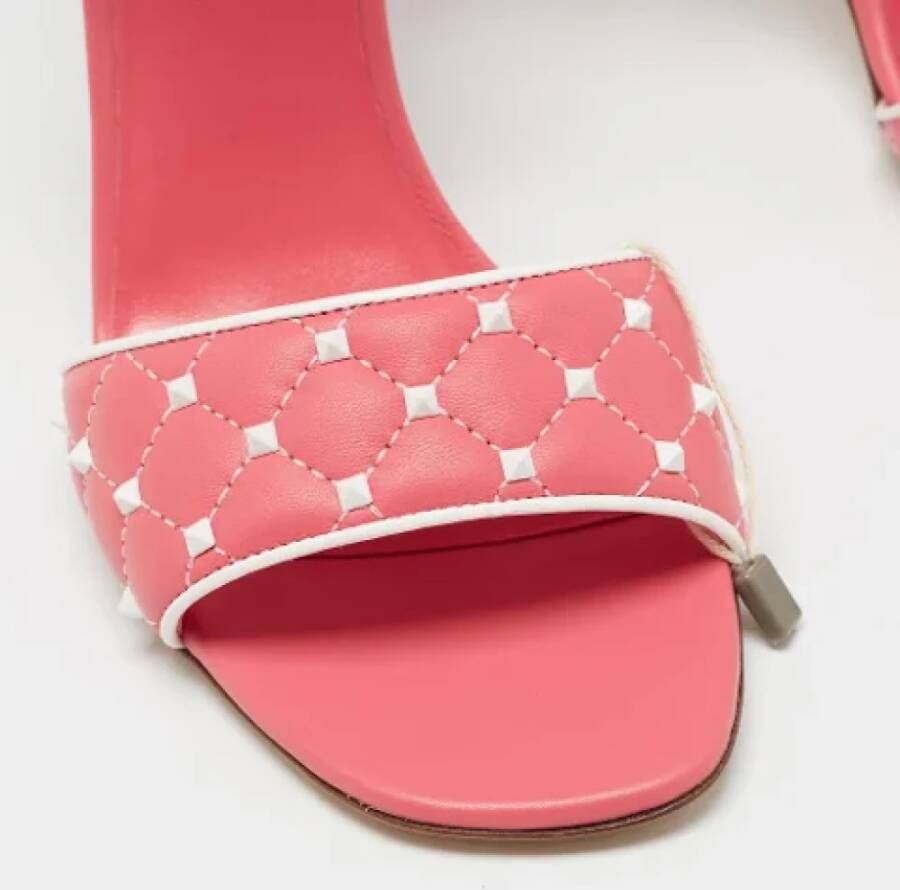Valentino Vintage Pre-owned Leather sandals Pink Dames